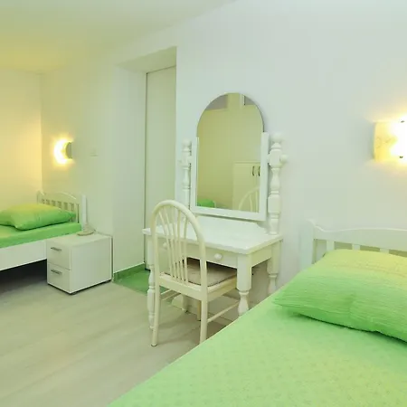 Apartment 12491b Slatine