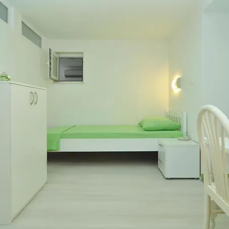 12491b Apartment Slatine